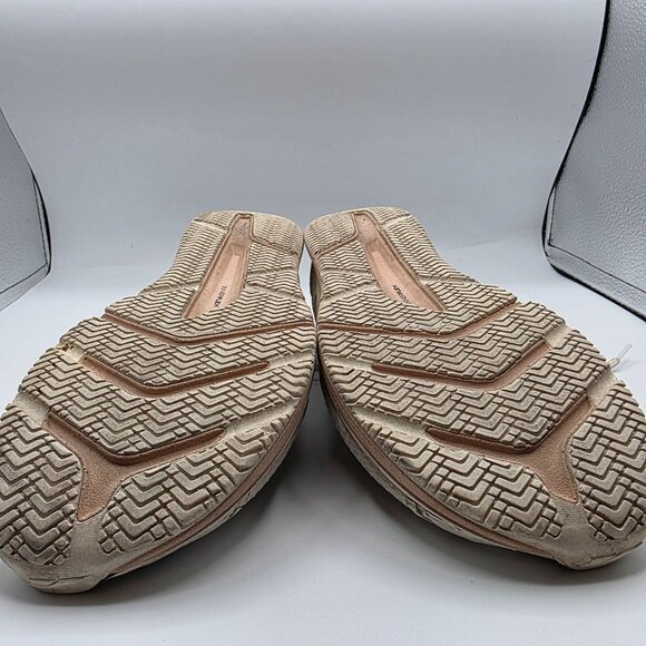 Altra Solstice XT 2 Womens Size 9.5 White Pink Road Running Shoes ALOA547Y110 - Picture 10 of 13